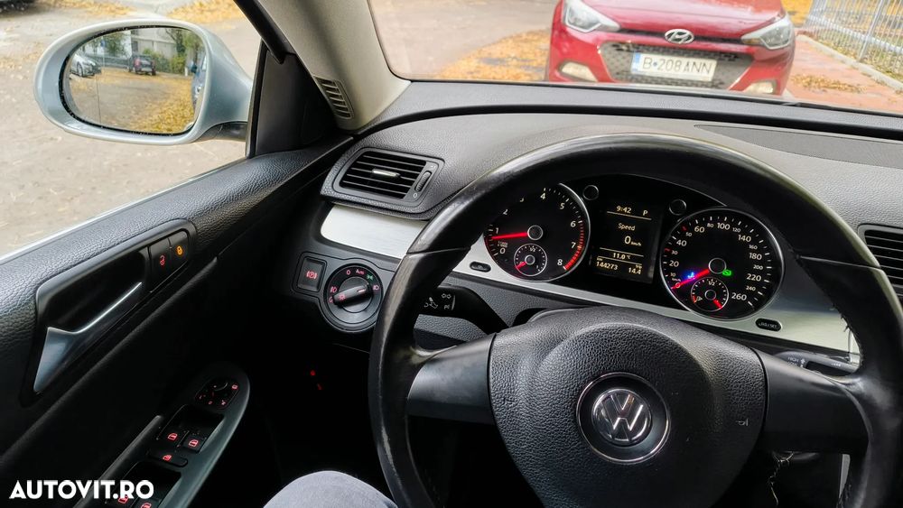Volkswagen Passat 1.4 TSI EcoFuel DSG Comfortline - 8