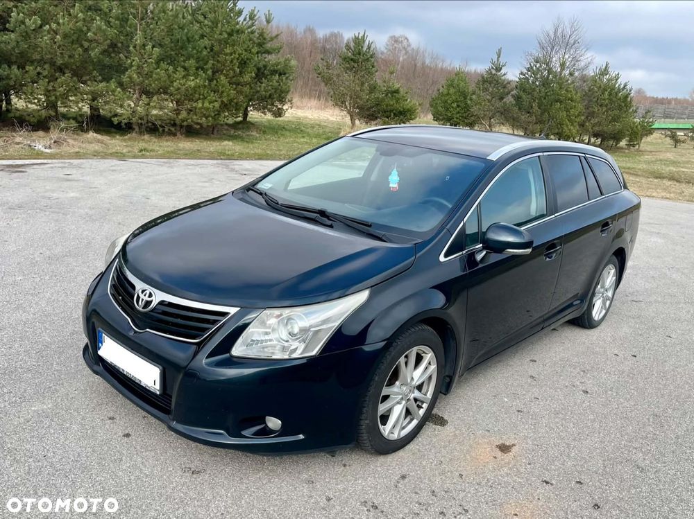 Toyota Avensis 2.0 D-4D Premium - 1
