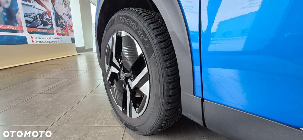 Peugeot 2008 PureTech 130 Allure S&S EAT8 - 30