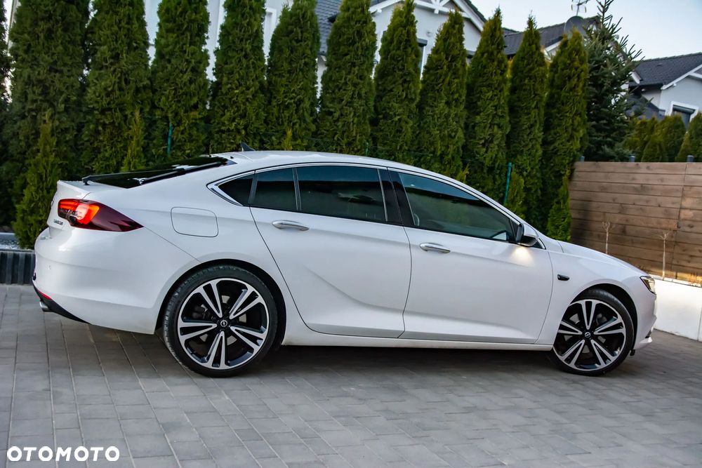 Opel Insignia 2.0 CDTI 4x4 Innovation S&S - 11