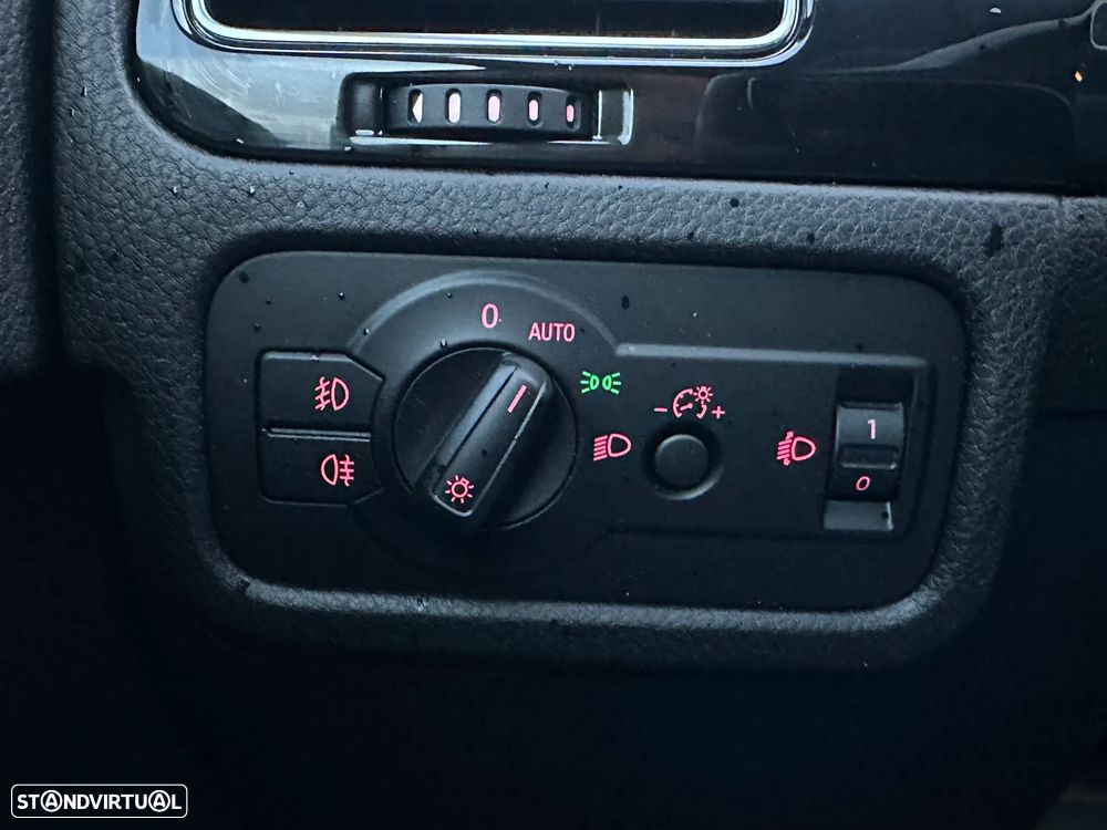 VW Touareg 3.0 TDI V6 Tiptronic - 17