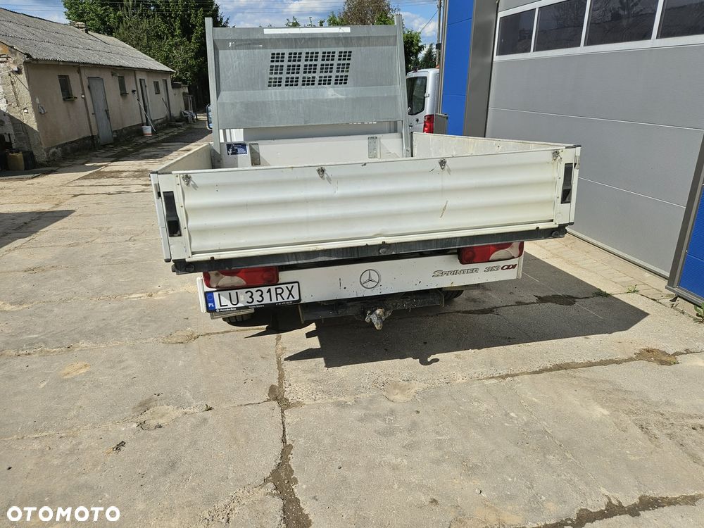 Mercedes-Benz Sprinter - 7
