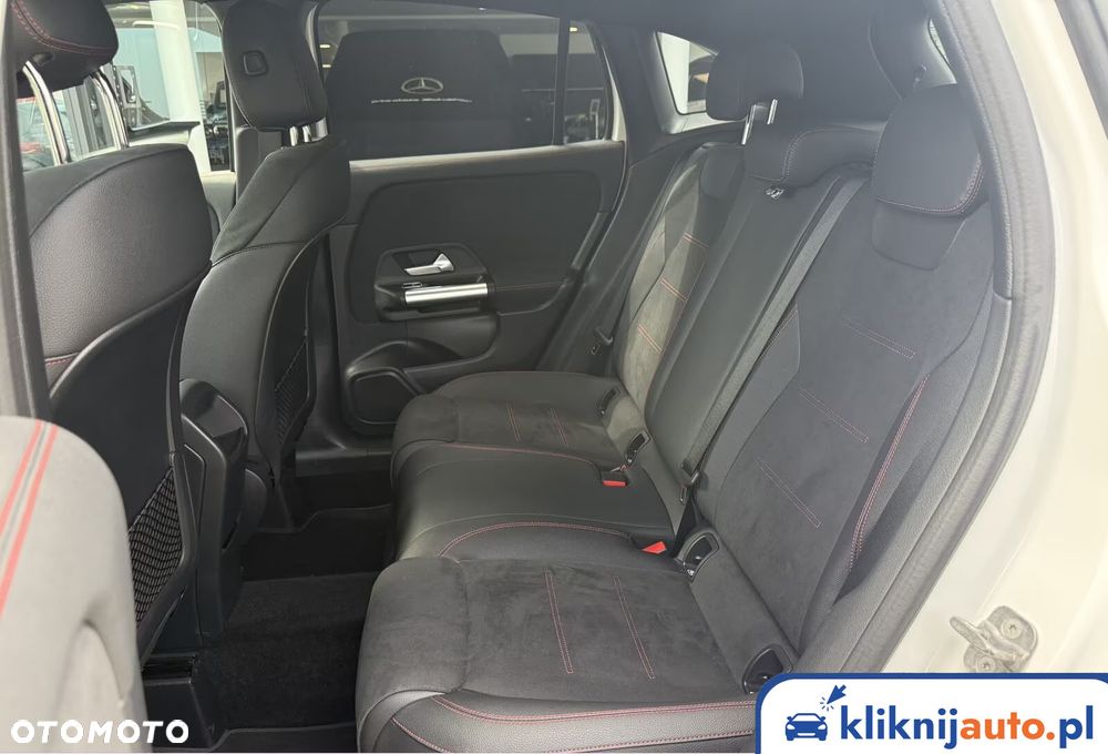 Mercedes-Benz GLA 200 AMG Line - 6