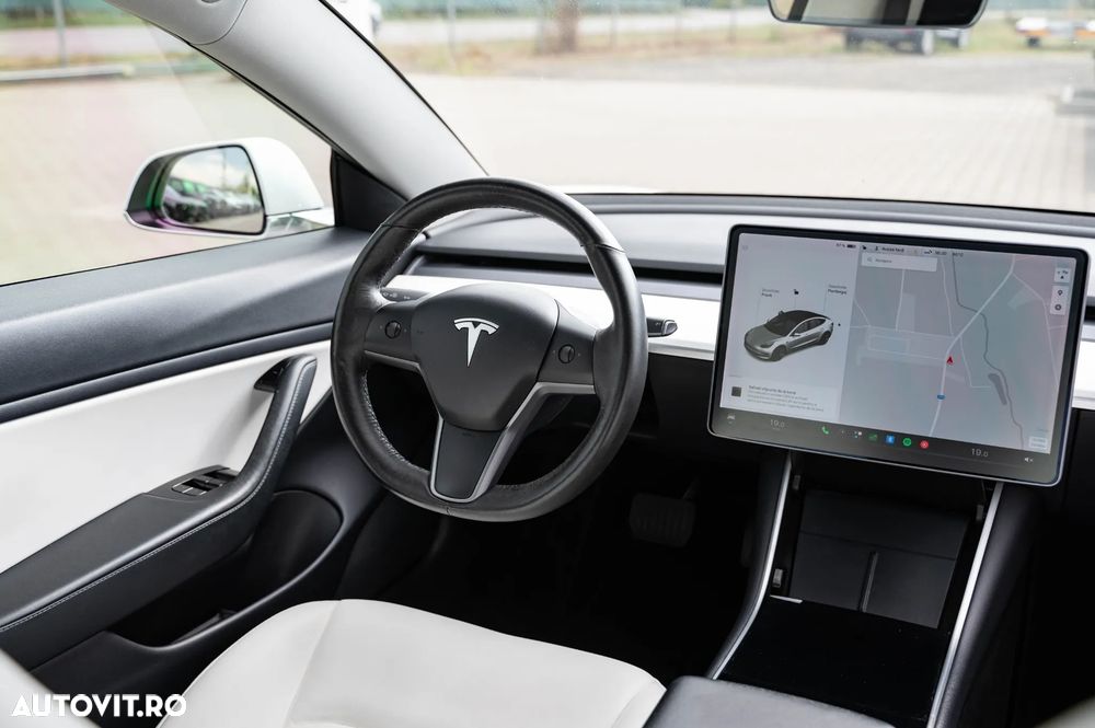 Tesla Model 3 Langstreckenbatterie Allradantrieb Dual Motor - 17