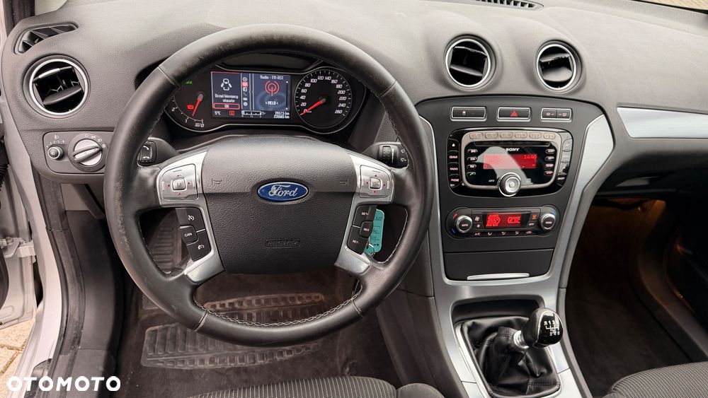 Ford Mondeo 2.0 TDCi Titanium - 11