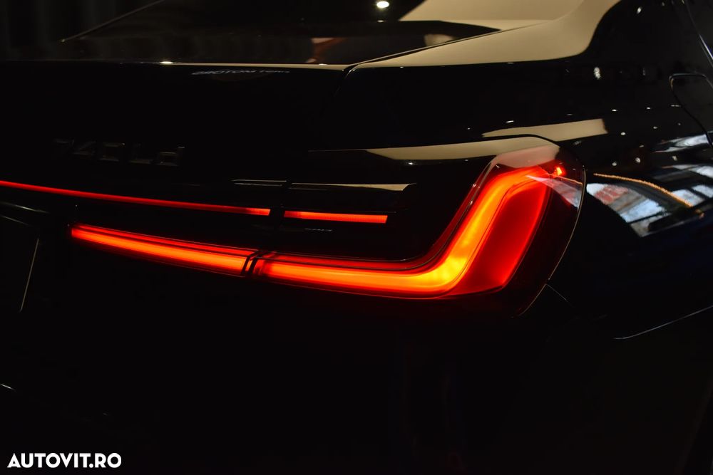 BMW Seria 7 740Ld xDrive MHEV - 34