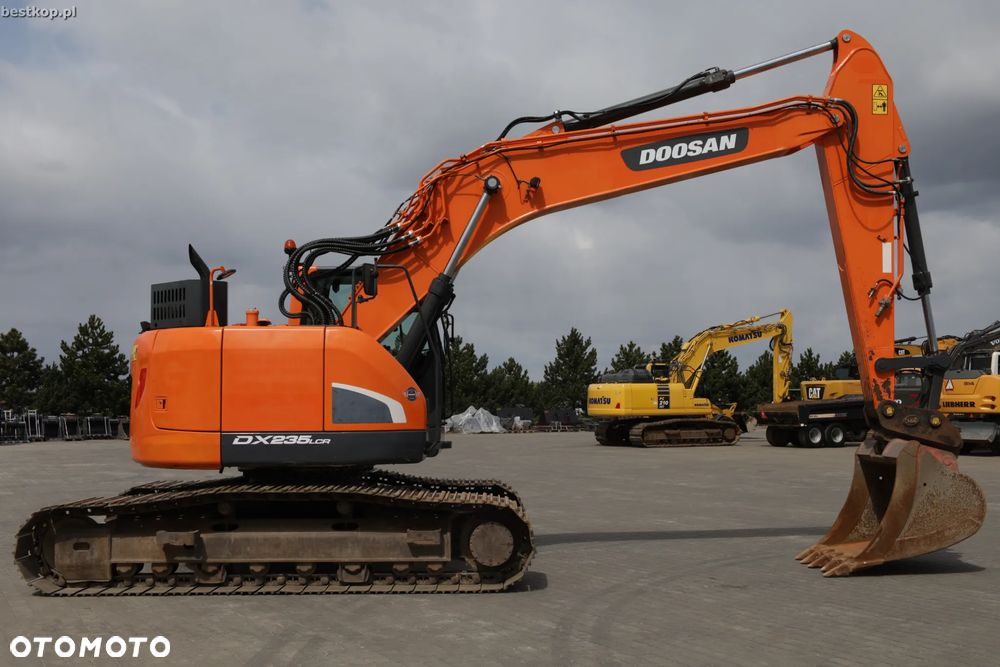 Doosan DX235LCR - 10