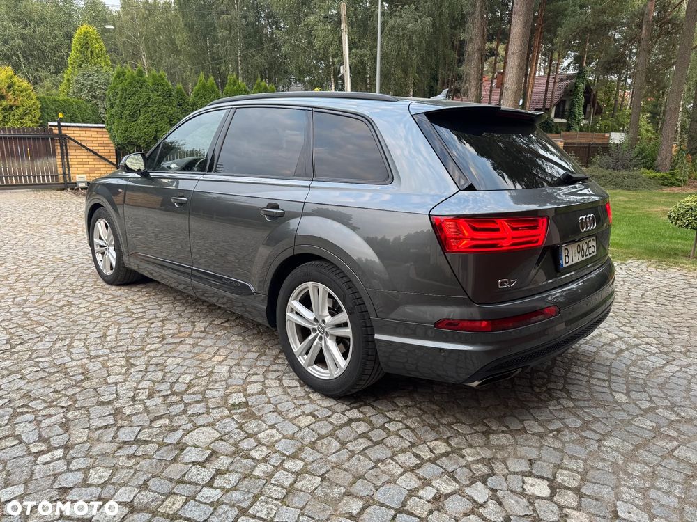 Audi Q7 - 5