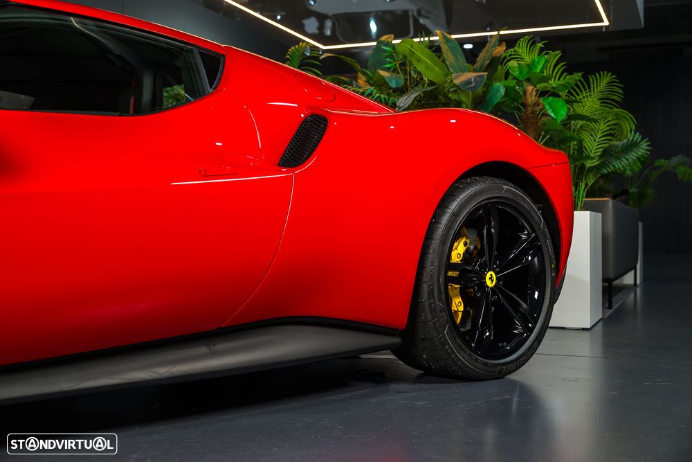 Ferrari 296 GTB - 16