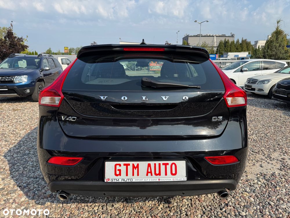 Volvo V40 D3 Drive-E Momentum - 10