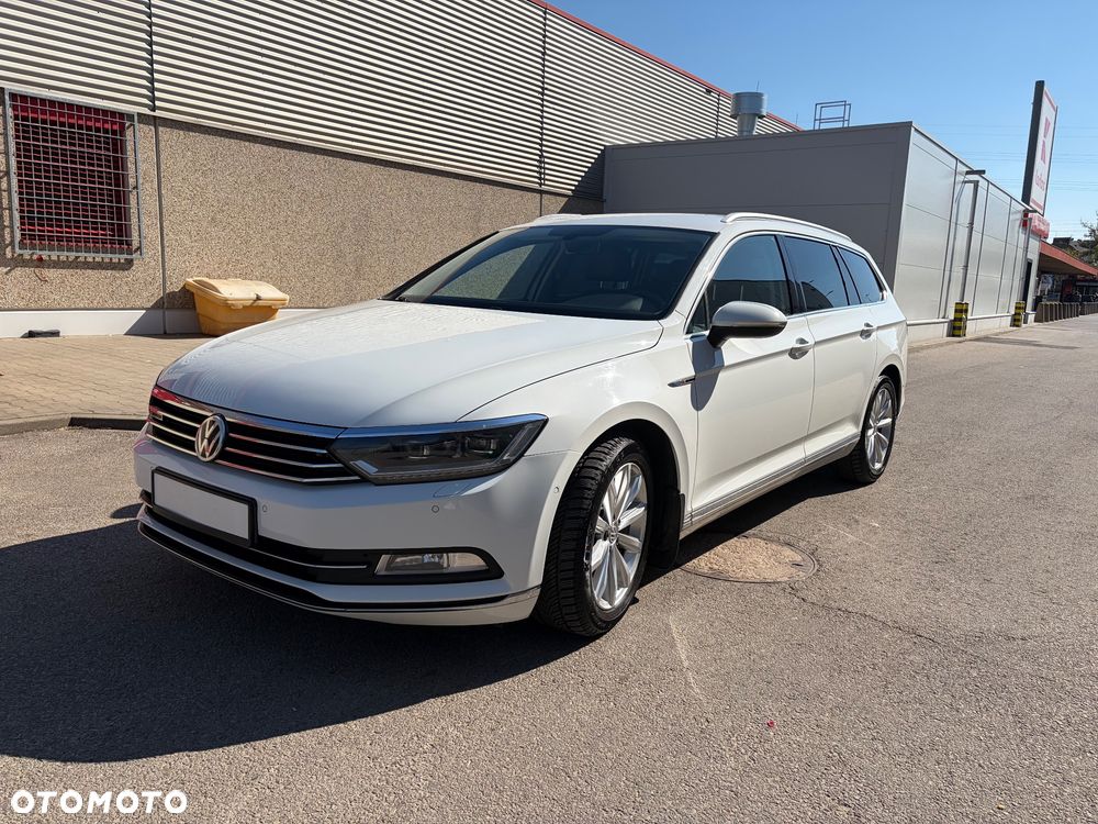 Volkswagen Passat 2.0 TDI BMT 4Mot Highline DSG - 11