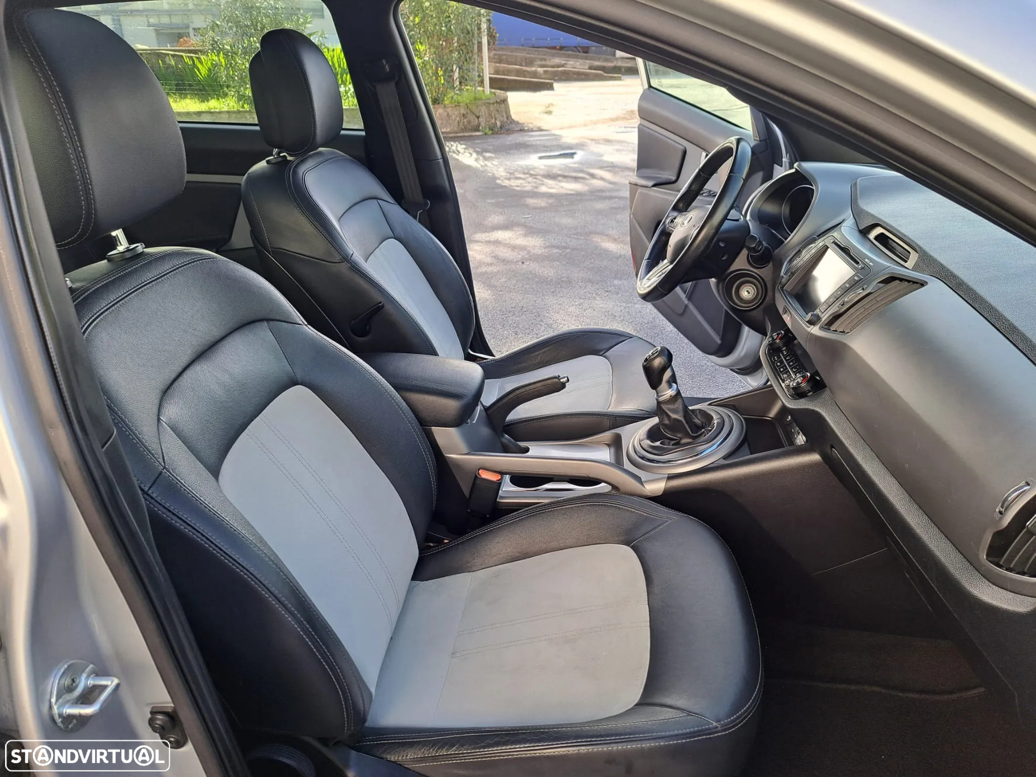 Kia Sportage 1.7 CRDI ISG TX - 35