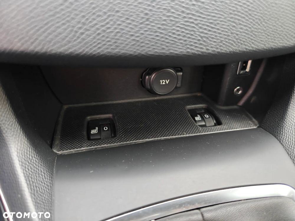 Peugeot 308 2.0 Blue HDi Allure S&S - 14