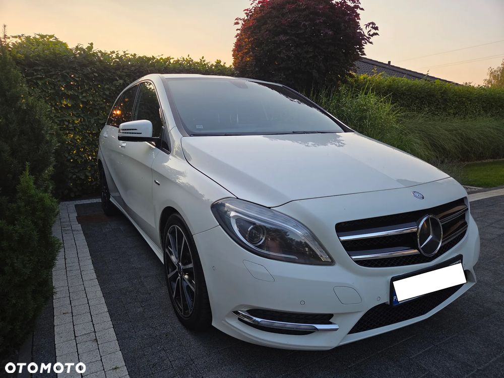 Mercedes-Benz Klasa B 180 CDI EU5 - 1