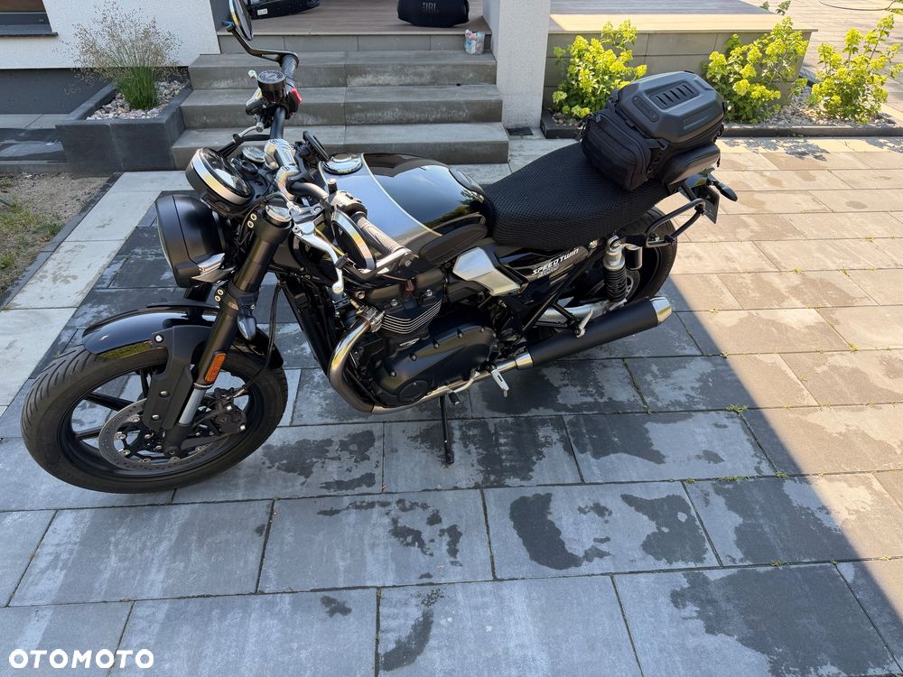 Triumph Speed Twin - 2