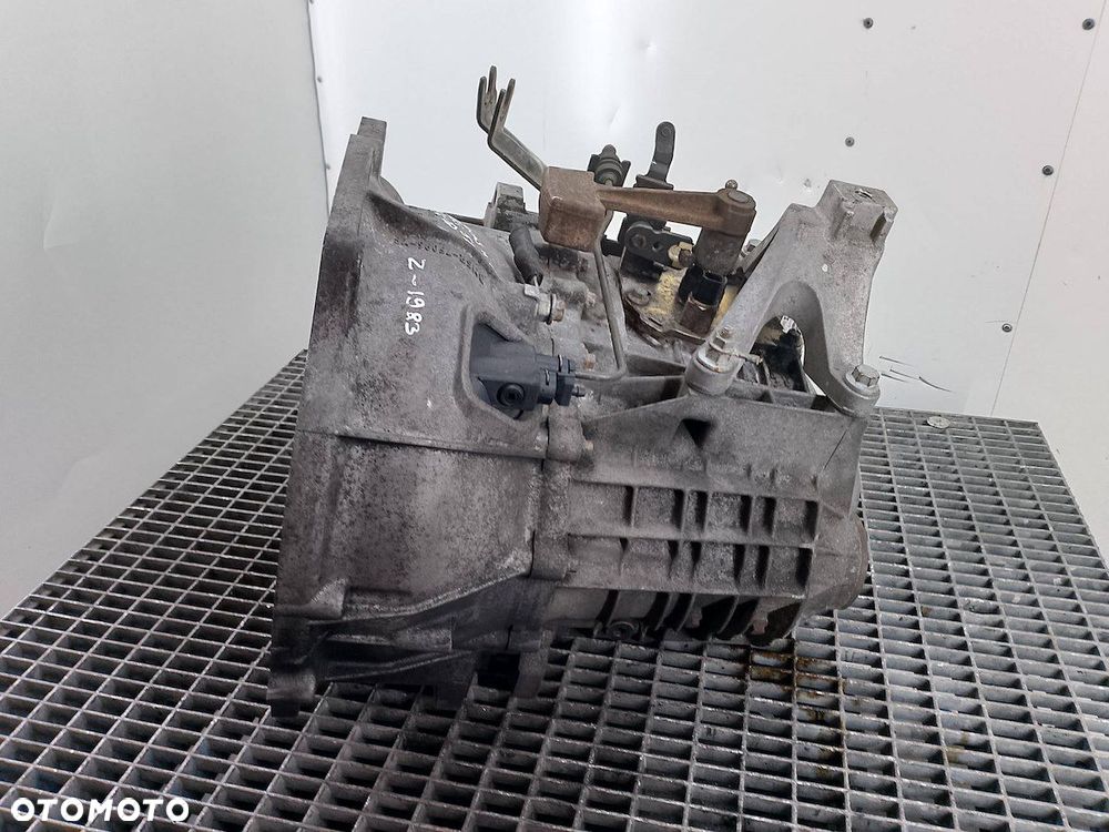 SKRZYNIA BIEGÓW MANUALNA FORD FOCUS II FL 9M5R-7002-UD 1.6 TDCI - 2