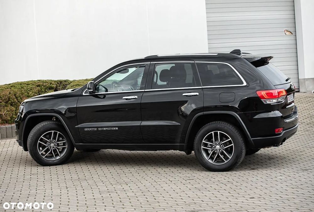 Jeep Grand Cherokee - 10