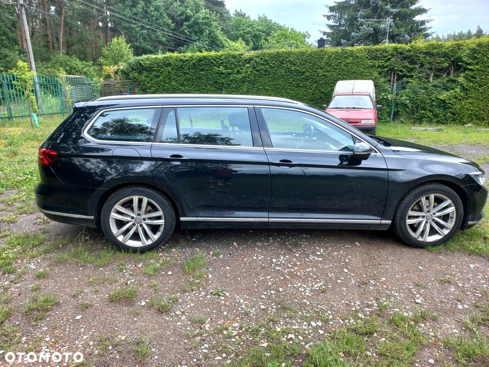 Volkswagen Passat - 8