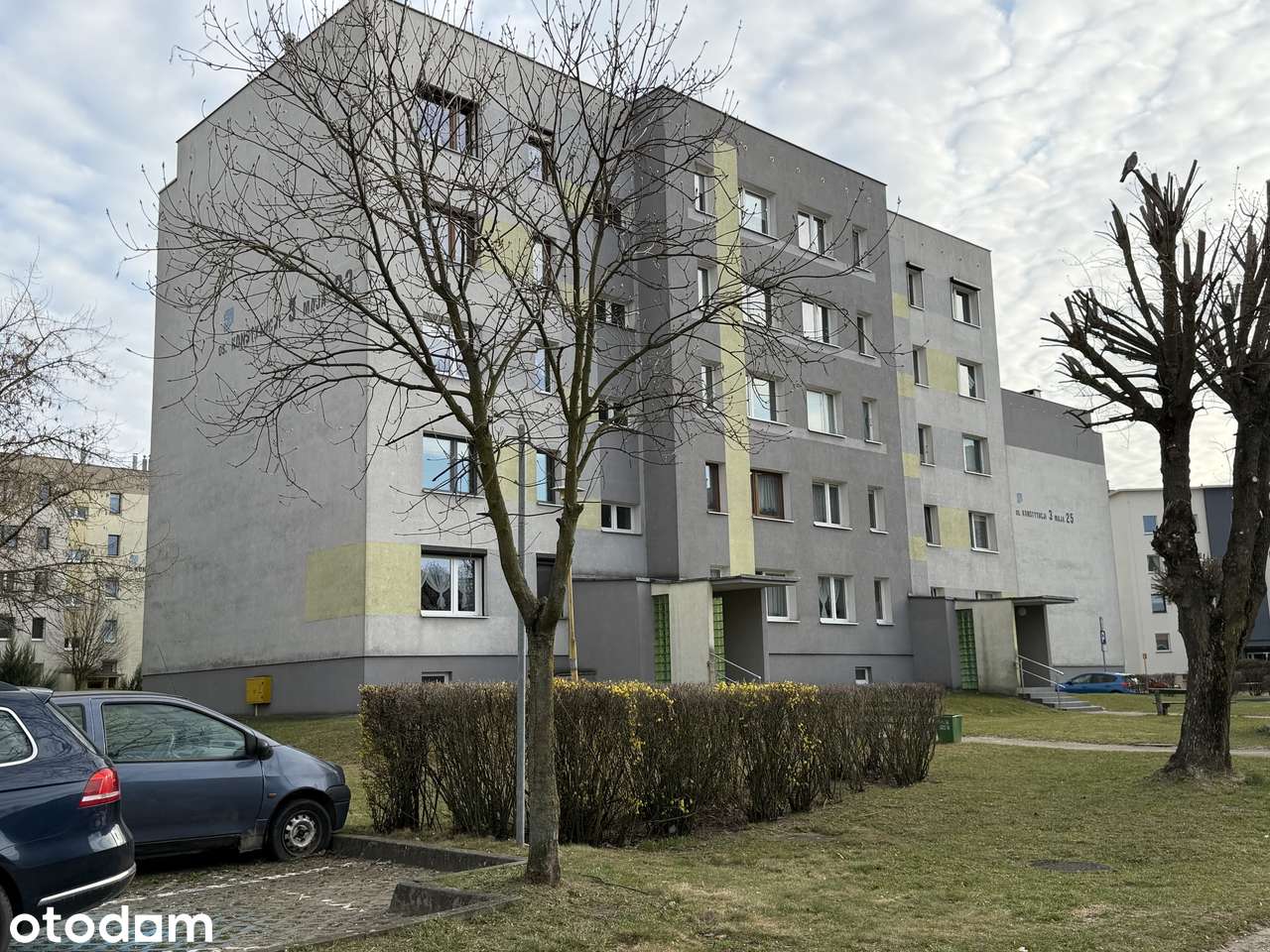 Przestronny lokal mieszkalny, duży balkon, stan bardzo dobry!