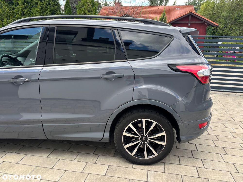 Ford Kuga 1.5 EcoBoost FWD ST-Line - 4