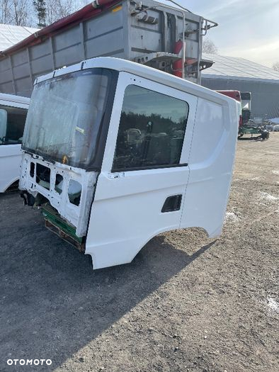 Kabina SCANIA CG20 2019 Nowy model duży wybór części SCANIA - 6