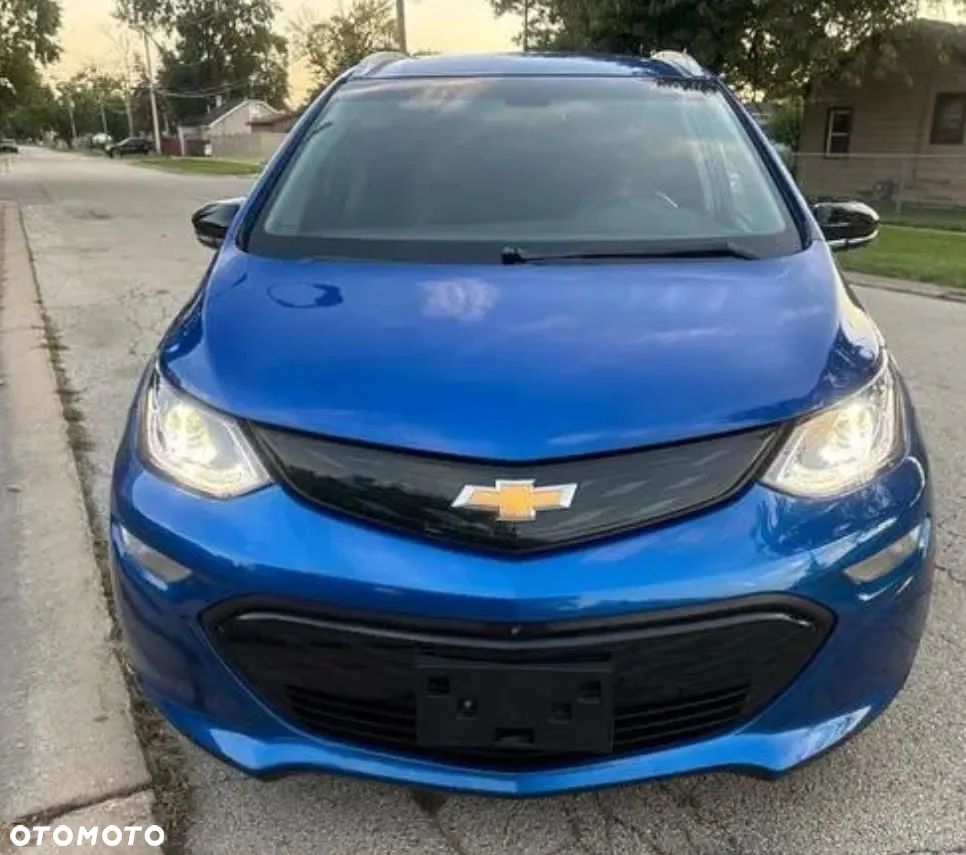 Chevrolet Bolt - 1