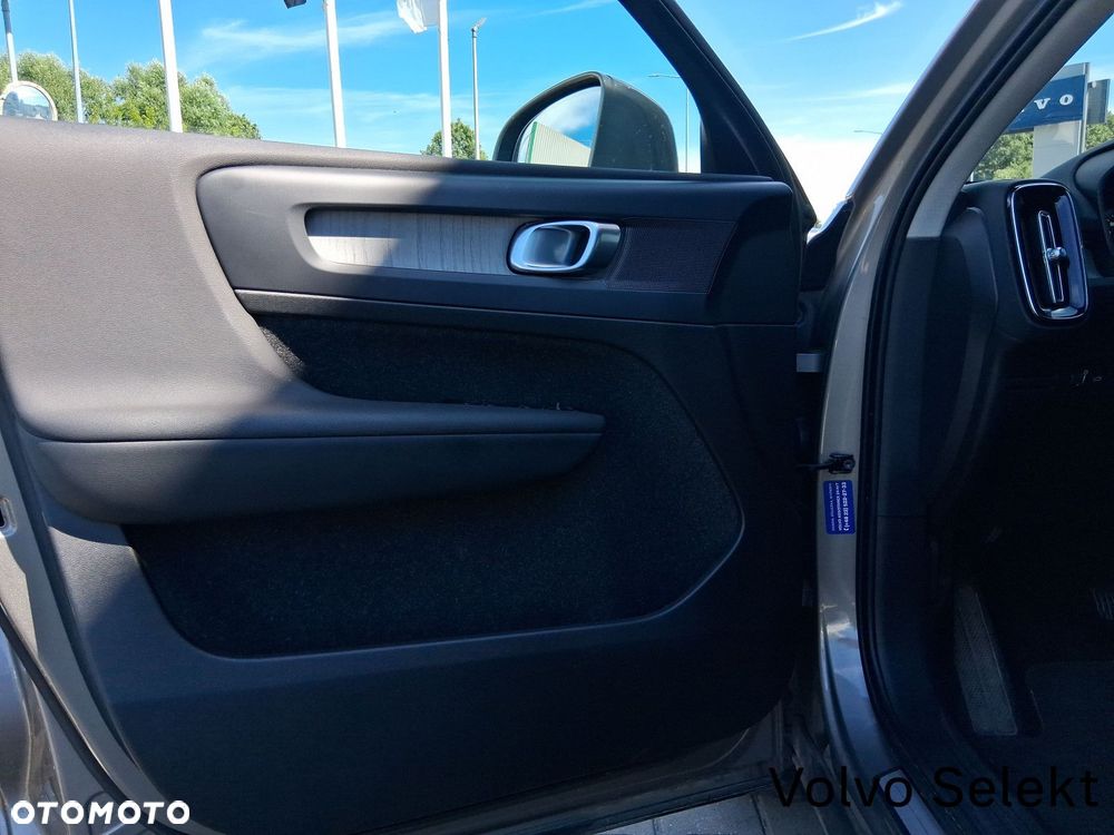 Volvo XC 40 - 20