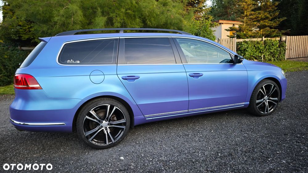 Volkswagen Passat 2.0 TDI 4Motion DSG BlueMotion Tech Comfortline - 10