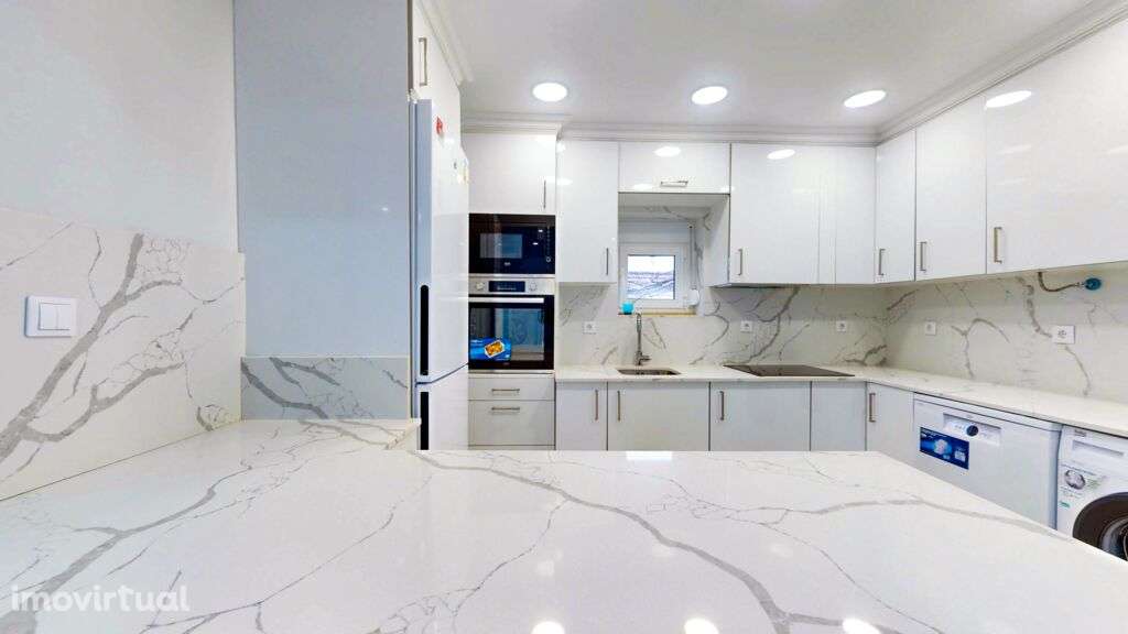 Venda Moradia - Grande imagem: 2/36