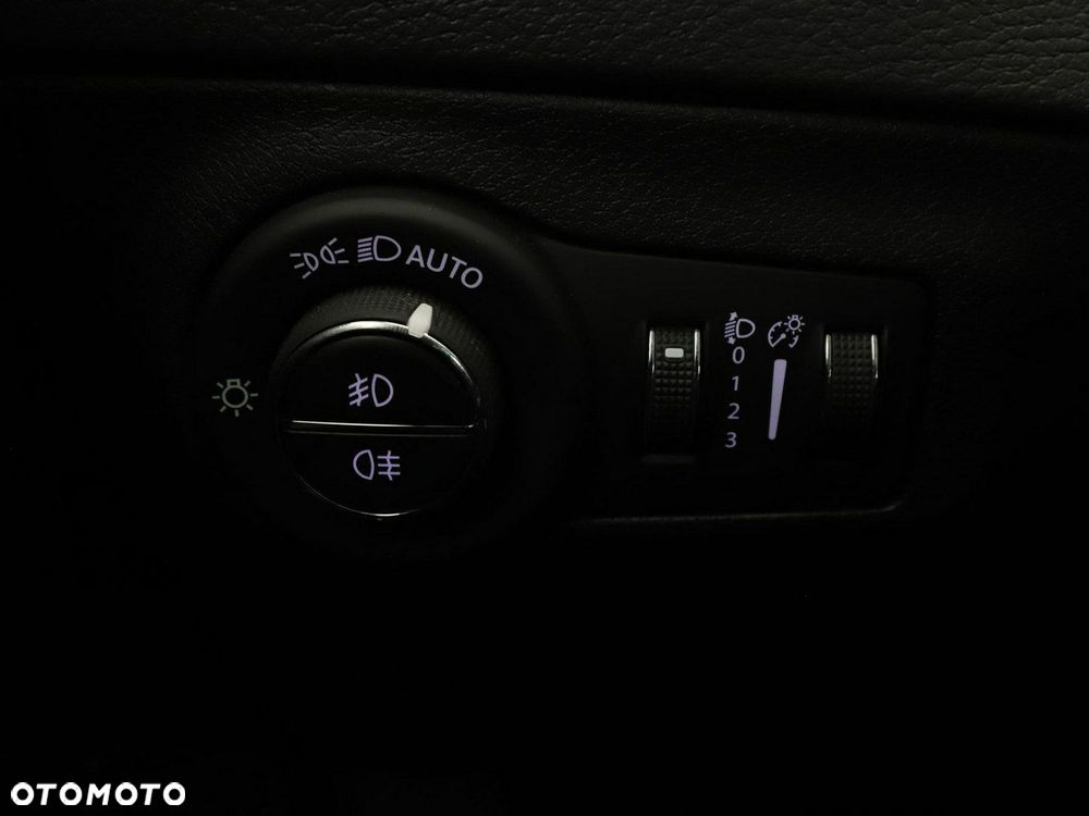 Jeep Compass 1.3 T-GDI I4 Longitude - 32