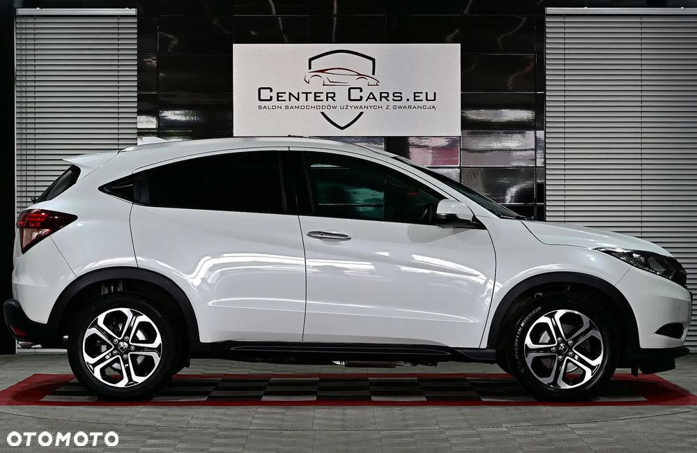 Honda HR-V 1.5 i-VTEC CVT Executive - 18