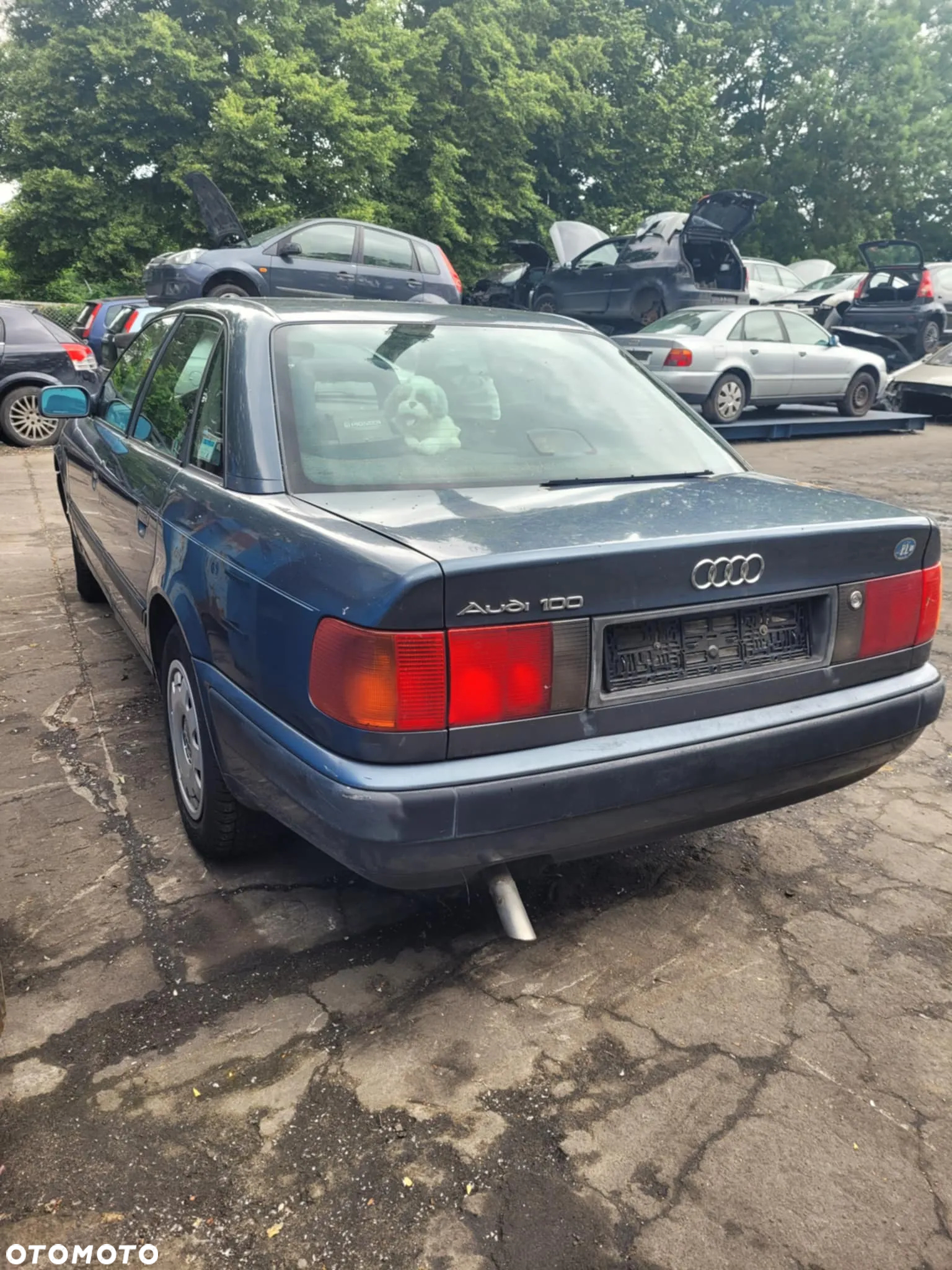 Części- Audi 100  pojemność: 1984 benzyna  rok produkcji: 1996 - 4