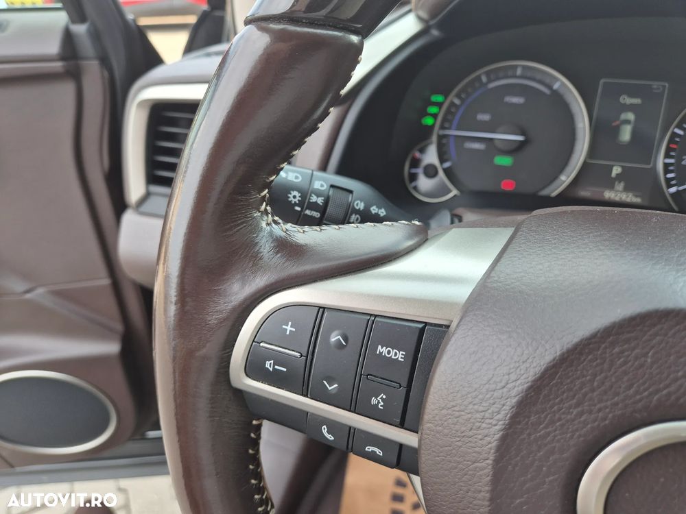 Lexus Seria RX 450h Aut. Luxury (trapa panoramica) - 23