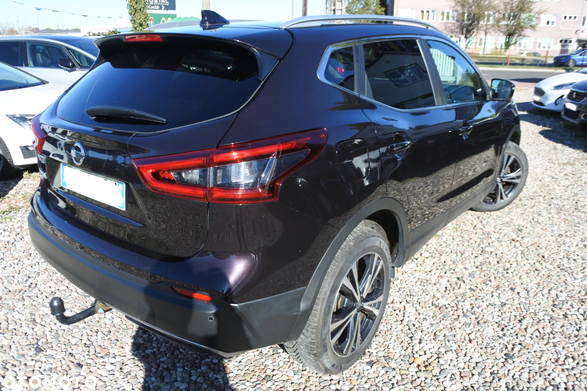 Nissan Qashqai 1.3 DIG-T DCT TEKNA - 4
