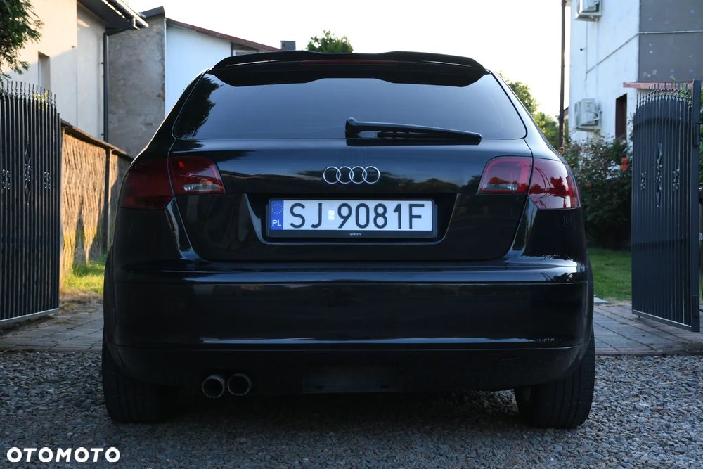 Audi A3 Sportback 2.0 TFSI quattro Ambiente - 2