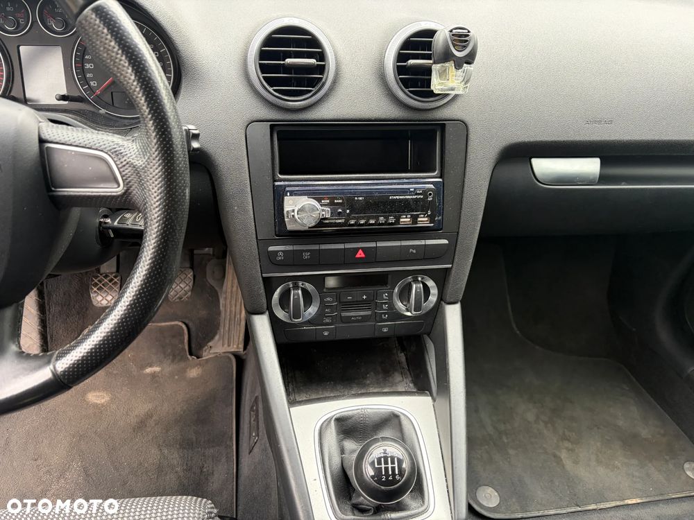 Audi A3 Sportback 1.4 TFSI Attraction - 19