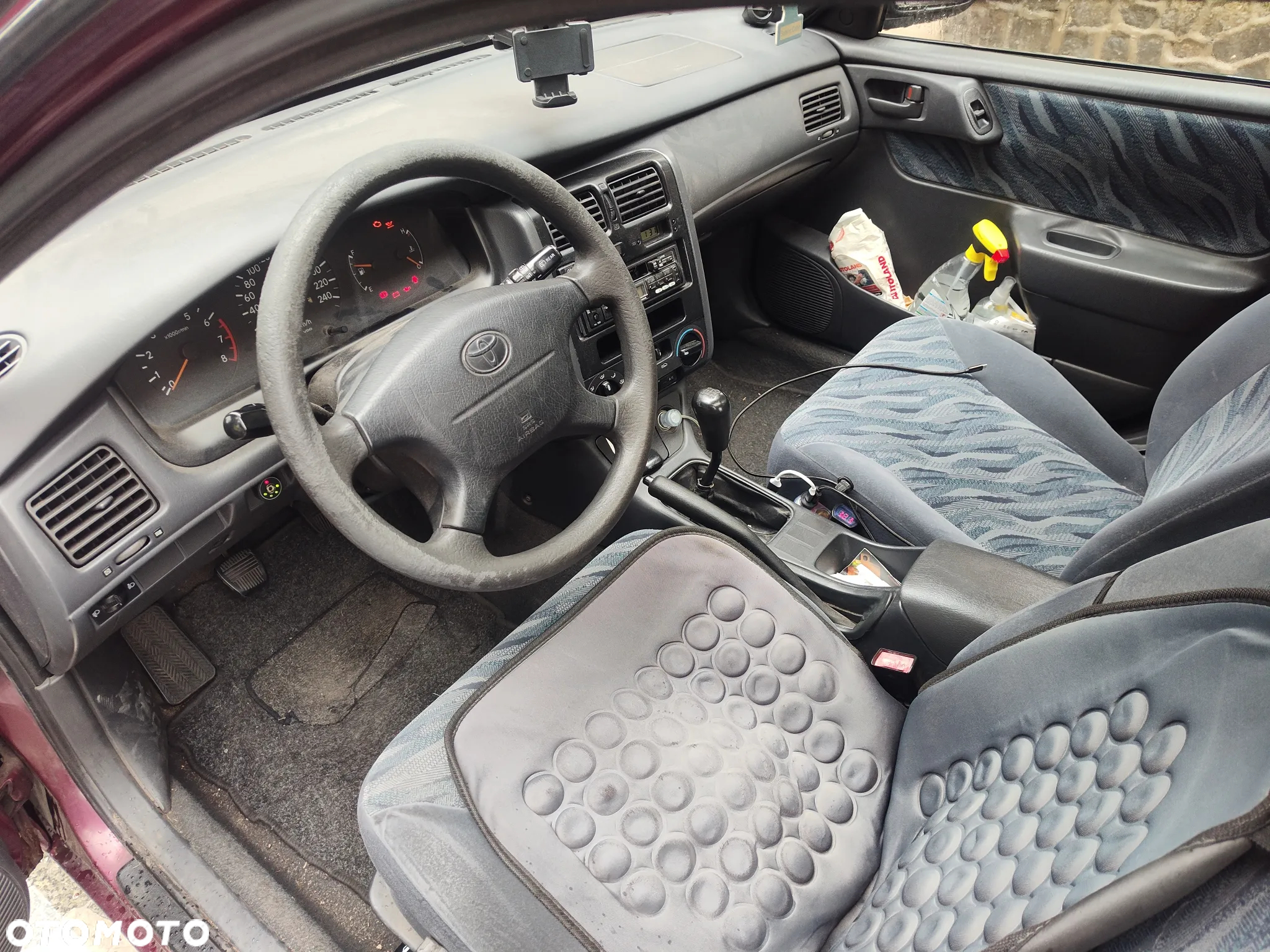 Toyota Carina E 2.0 GLi - 26