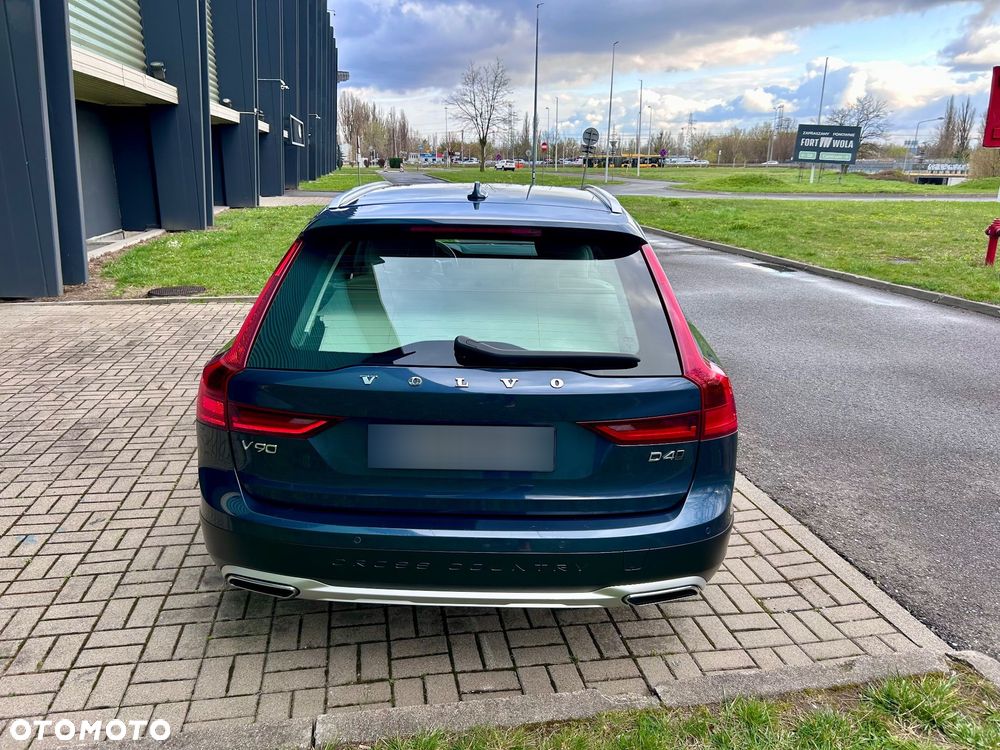Volvo V90 Cross Country D4 AWD - 6