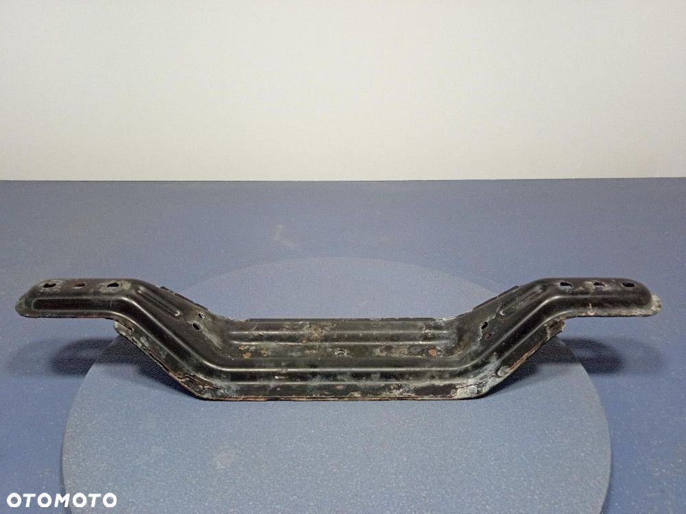 MASERATI LEVANTE 3.0 V6 430KM MOCOWANIE UCHWYT TŁUMIKA - 1