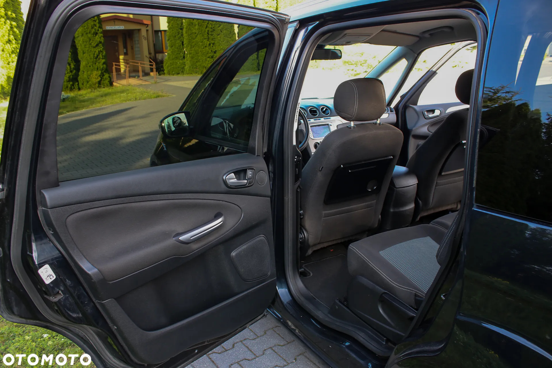 Ford Galaxy 2.0 Concept - 24