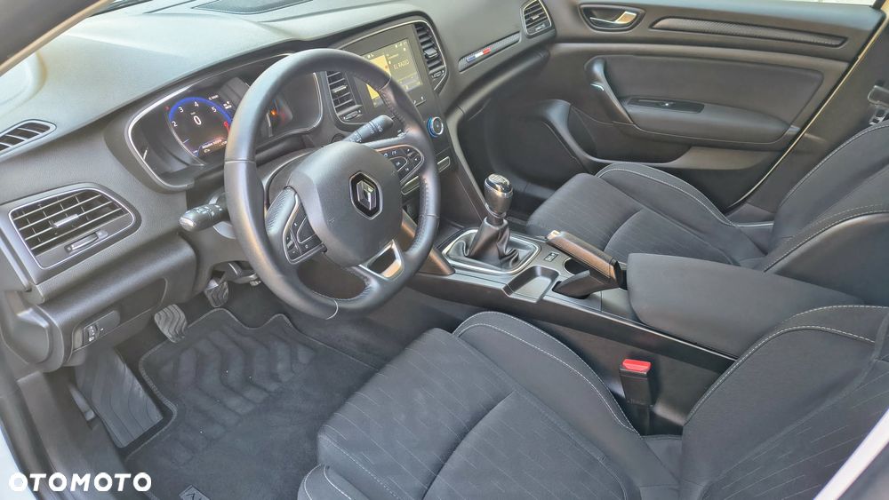 Renault Megane 1.3 TCe FAP Limited - 14