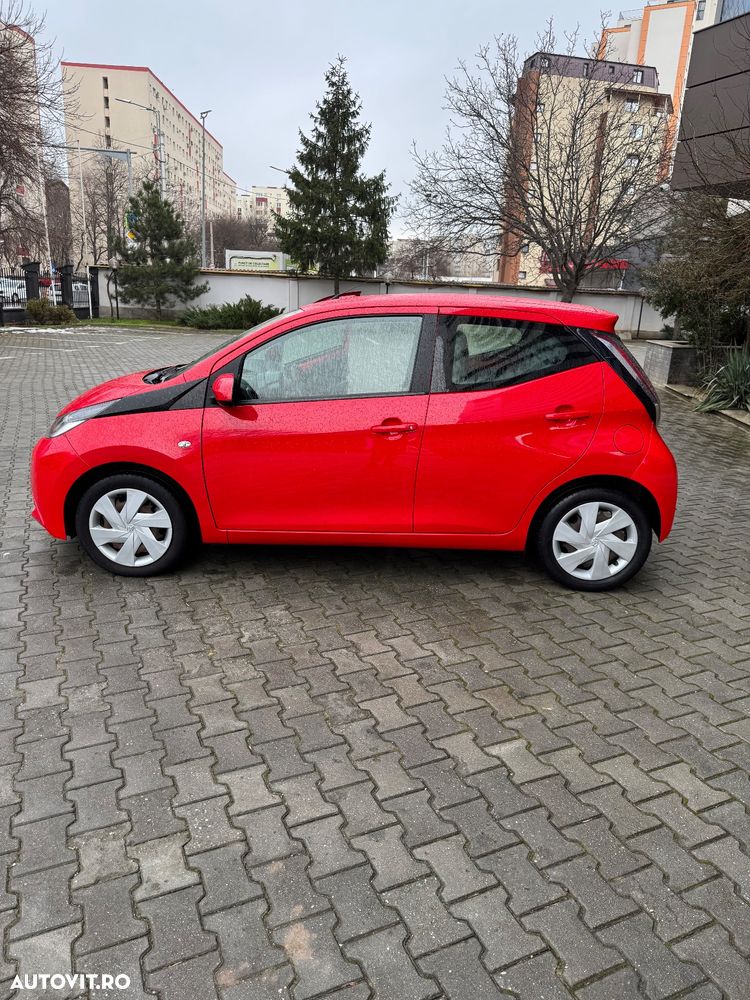 Toyota Aygo 1.0 X - wave - 4
