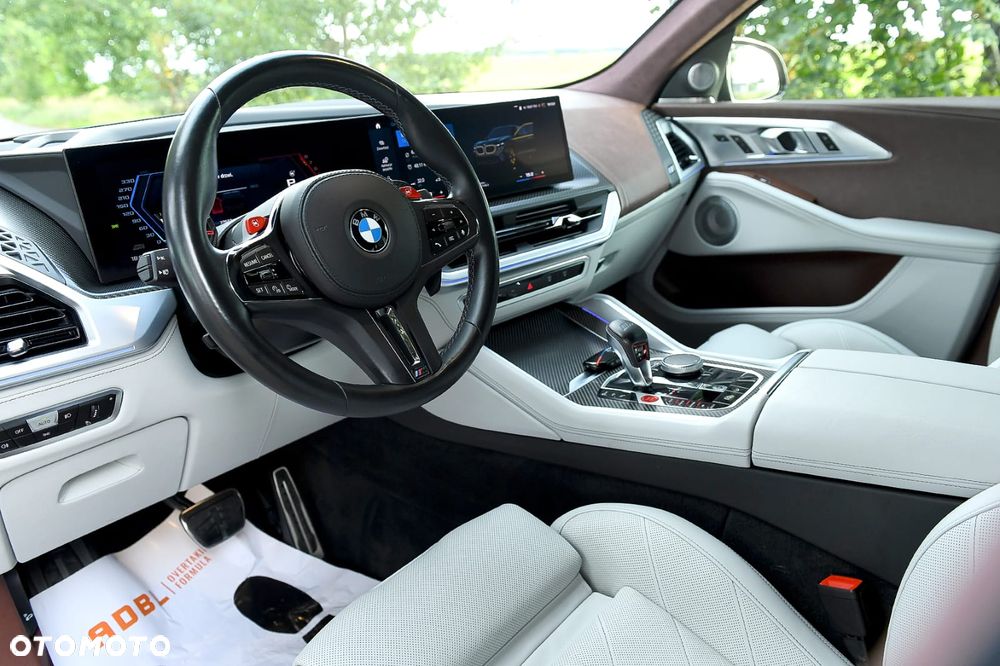 BMW XM - 18