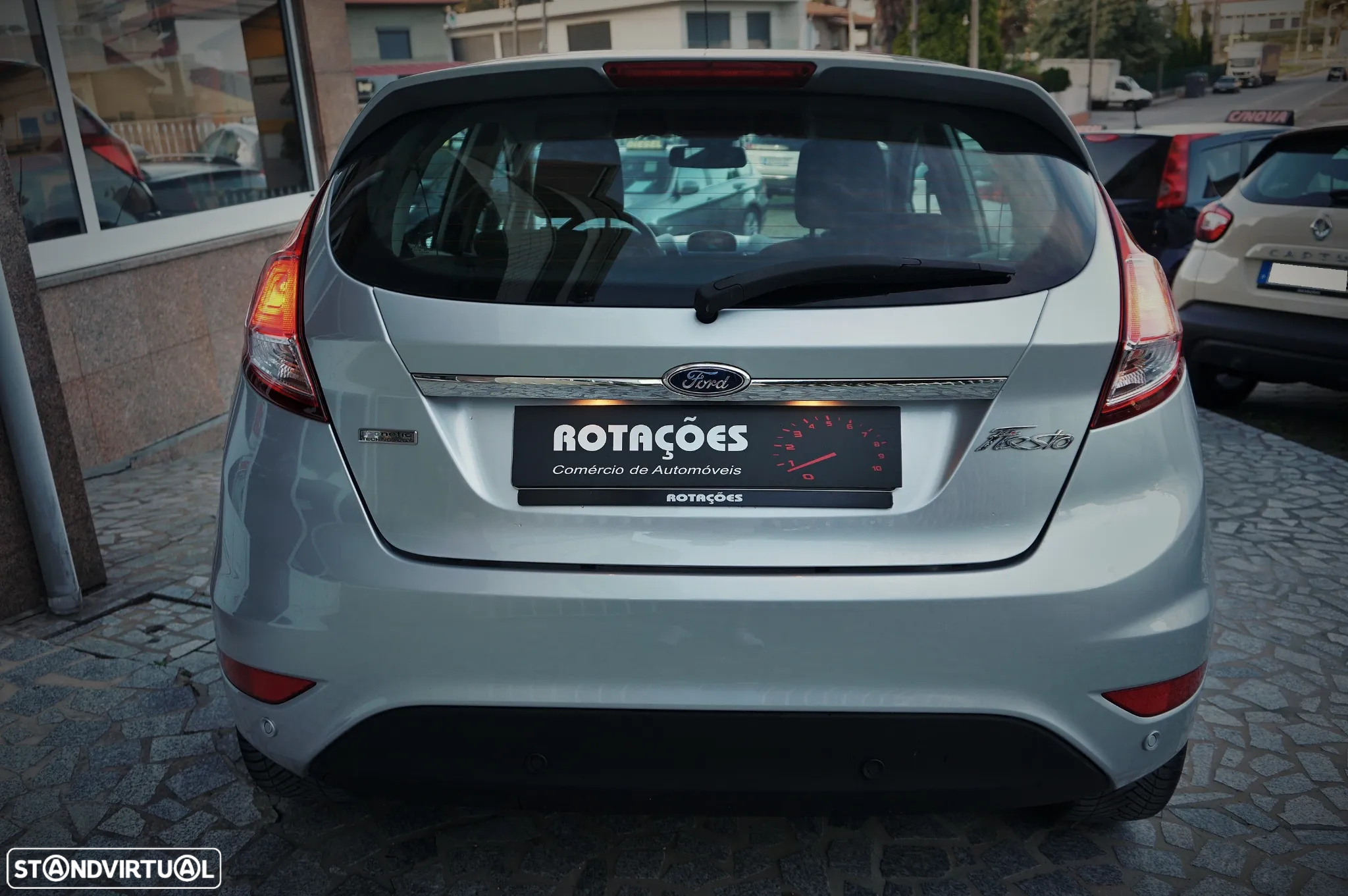 Ford Fiesta 1.5 TDCi Titanium - 6