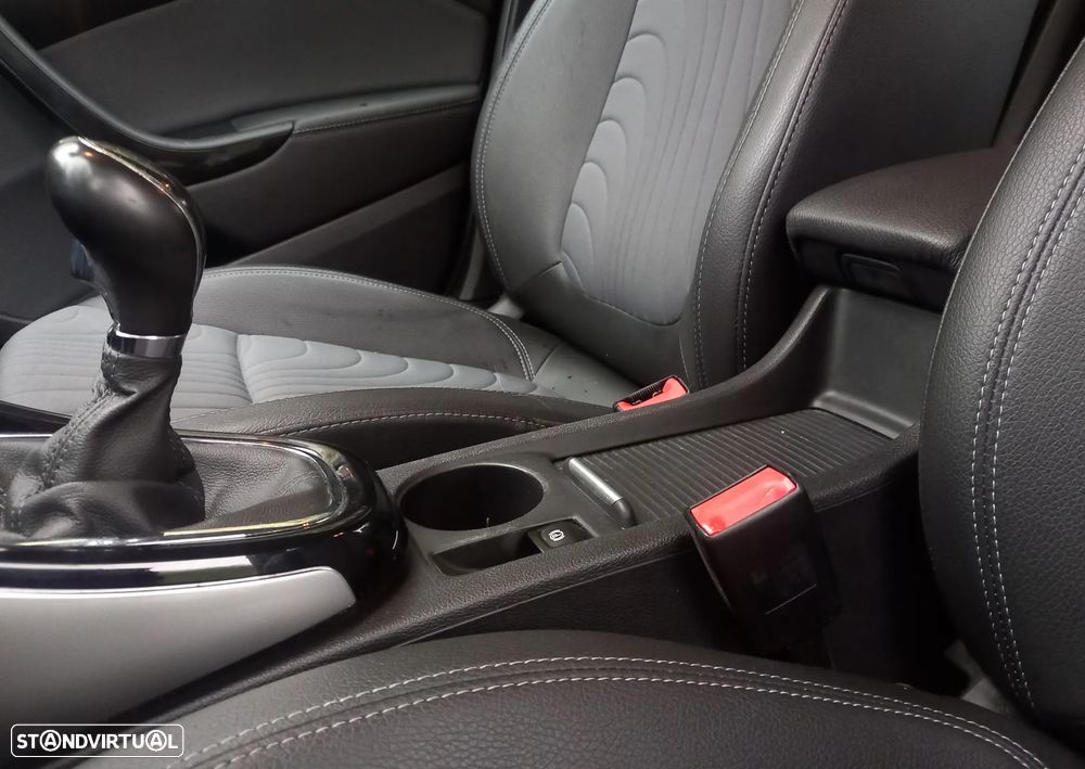 Opel Astra 1.6 CDTI Cosmo S/S J18 - 29