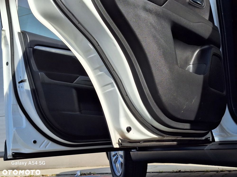 Mitsubishi Outlander 2.0 2WD SUV-Star - 20