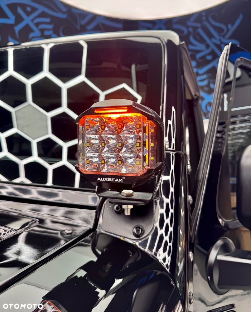 Jeep Wrangler - 23