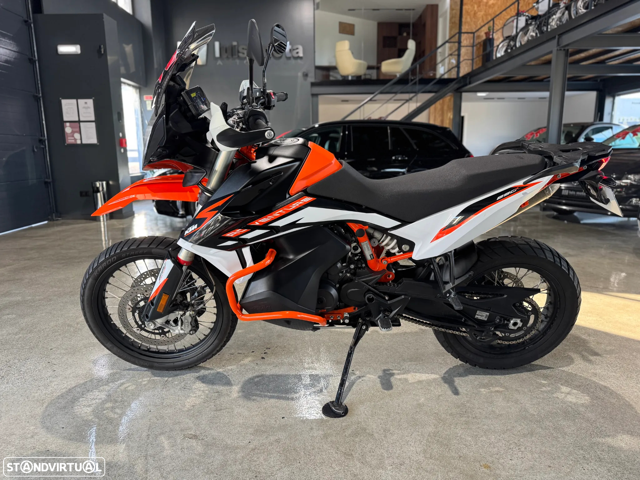 KTM 890 Adventure R - 13