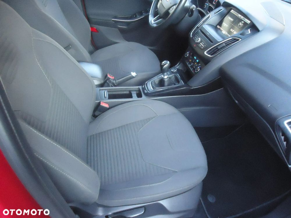 Ford Focus 1.5 EcoBoost Titanium ASS - 22