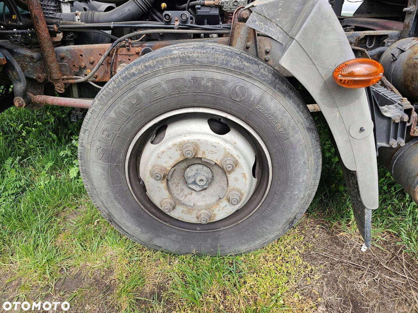KOŁO FELGA OPONA ZAPAS IVECO EUROCARGO SEMPERIT EURO-STEEL 225/75 17,5 R17,5 - 1